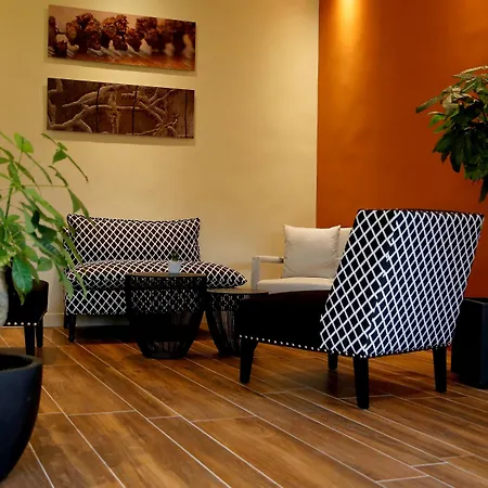 Le Quincangrogne Otel Dampmart